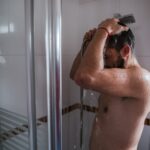 Japanese Scientists Unveil the Shocking Truth: 95% Pee in the Shower! It’s Eco-Friendly, Sexy, and Surprisingly Controversial